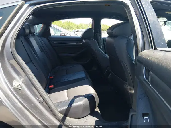1HGCV1F31JA044706 2018 HONDA ACCORD - Image 8