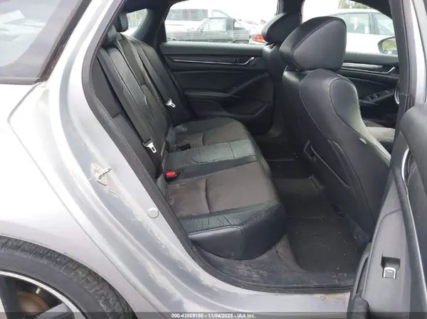 1HGCV1F31JA051378 2018 HONDA ACCORD - Image 8