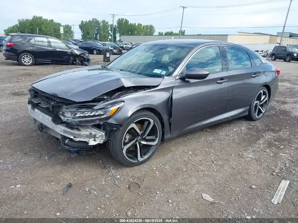 1HGCV1F31JA052983 2018 HONDA ACCORD - Image 2