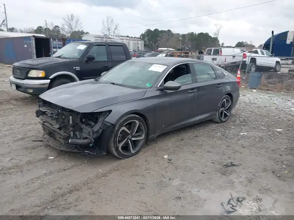 1HGCV1F31JA053003 2018 HONDA ACCORD - Image 2