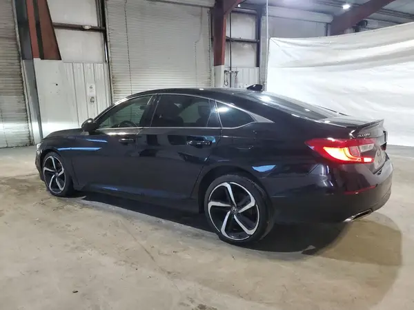 1HGCV1F31JA053664 2018 HONDA ACCORD - Image 2