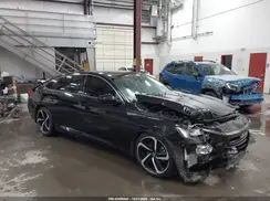 1HGCV1F31JA053731 2018 HONDA ACCORD