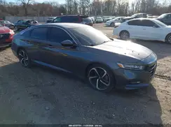 1HGCV1F31JA056256 2018 HONDA ACCORD