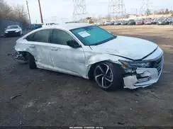 1HGCV1F31JA063031 2018 HONDA ACCORD