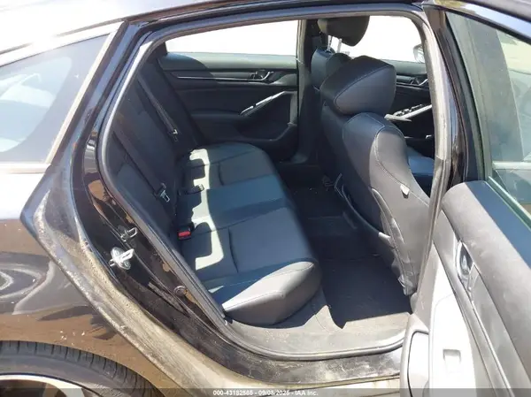1HGCV1F31JA067046 2018 HONDA ACCORD - Image 8