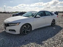 1HGCV1F31JA072053 2018 HONDA ACCORD