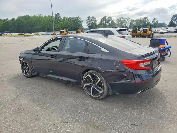 1HGCV1F31JA077236 2018 HONDA ACCORD - Image 2
