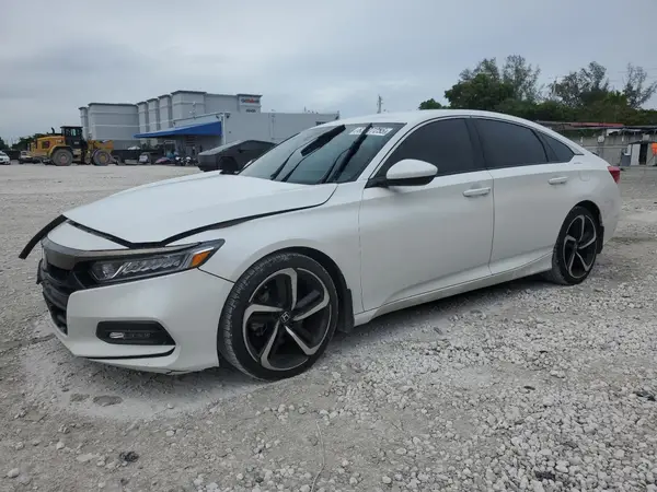 1HGCV1F31JA080699 2018 HONDA ACCORD - Image 1