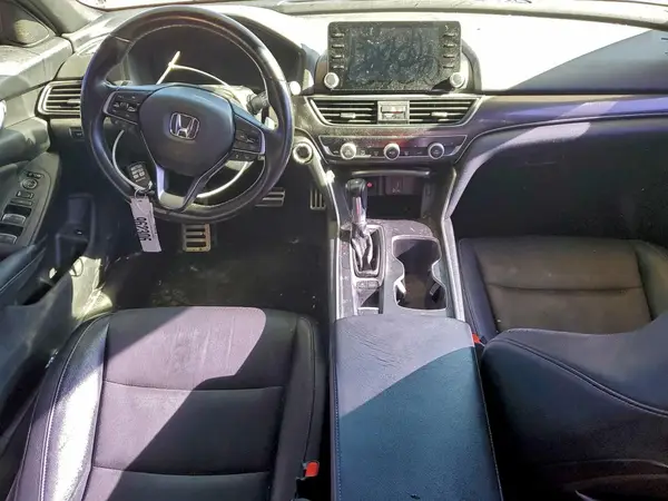 1HGCV1F31JA082842 2018 HONDA ACCORD - Image 8