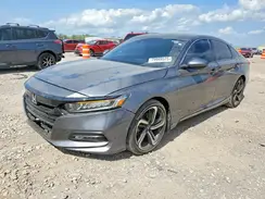 1HGCV1F31JA087281 2018 HONDA ACCORD