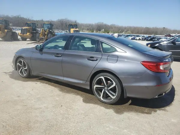 1HGCV1F31JA087832 2018 HONDA ACCORD - Image 2