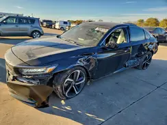 1HGCV1F31JA098958 2018 HONDA ACCORD