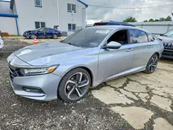 1HGCV1F31JA102507 2018 HONDA ACCORD