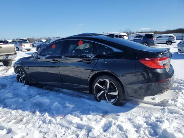 1HGCV1F31JA103284 2018 HONDA ACCORD - Image 2