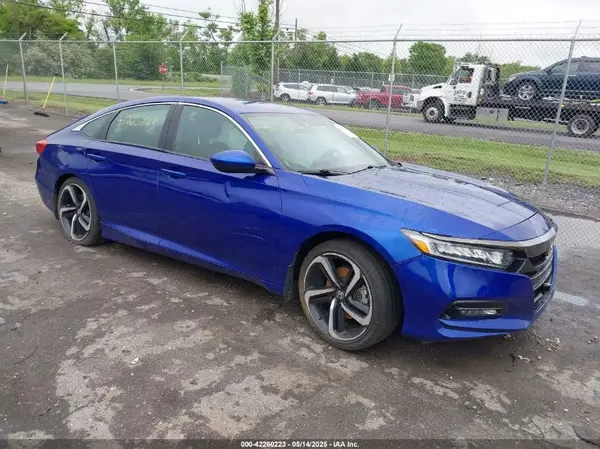 1HGCV1F31JA105424 2018 HONDA ACCORD - Image 1