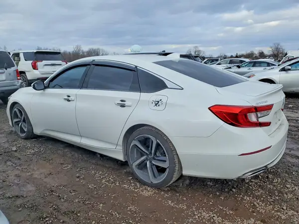 1HGCV1F31JA114219 2018 HONDA ACCORD - Image 2