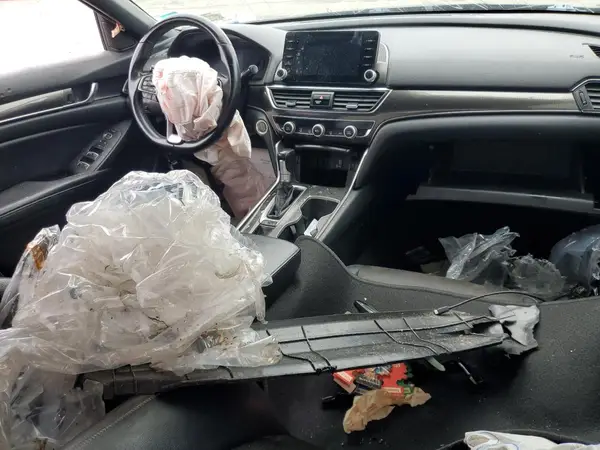 1HGCV1F31JA126175 2018 HONDA ACCORD - Image 8