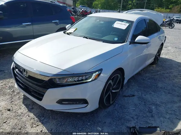 1HGCV1F31JA147396 2018 HONDA ACCORD - Image 2