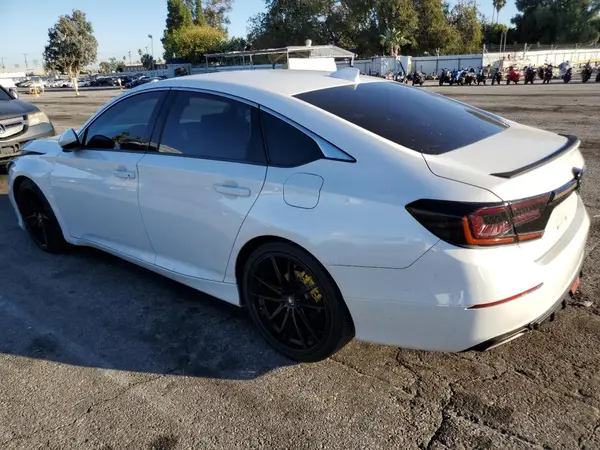 1HGCV1F31JA159385 2018 HONDA ACCORD - Image 2