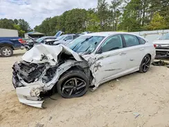 1HGCV1F31JA160438 2018 HONDA ACCORD
