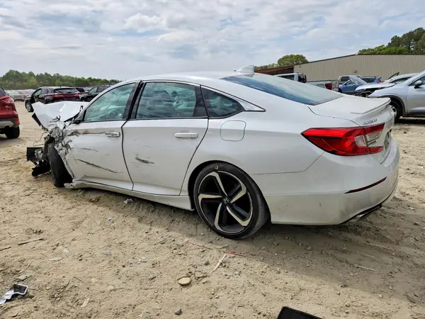 1HGCV1F31JA160438 2018 HONDA ACCORD - Image 2