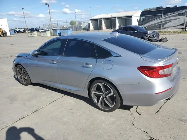 1HGCV1F31JA171794 2018 HONDA ACCORD - Image 2