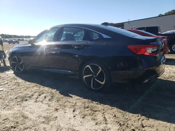 1HGCV1F31JA172332 2018 HONDA ACCORD - Image 2