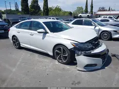 1HGCV1F31JA175411 2018 HONDA ACCORD