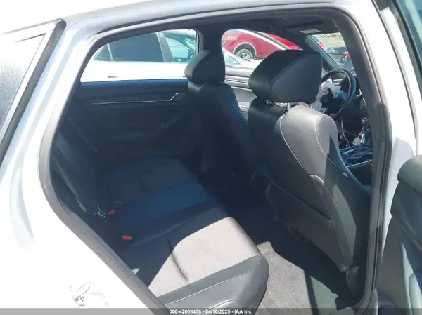 1HGCV1F31JA175411 2018 HONDA ACCORD - Image 8