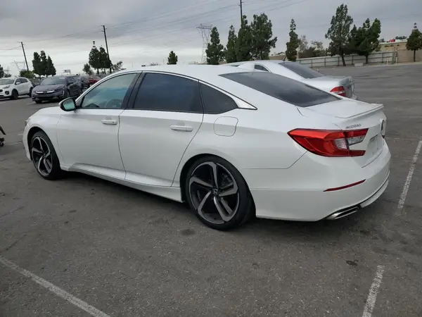 1HGCV1F31JA184755 2018 HONDA ACCORD - Image 2