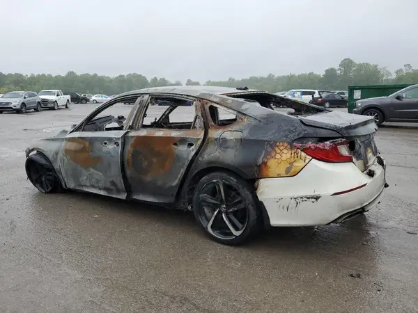 1HGCV1F31JA184772 2018 HONDA ACCORD - Image 2