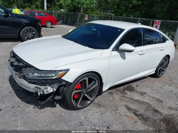 1HGCV1F31JA185730 2018 HONDA ACCORD - Image 2