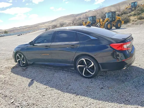 1HGCV1F31JA188014 2018 HONDA ACCORD - Image 2