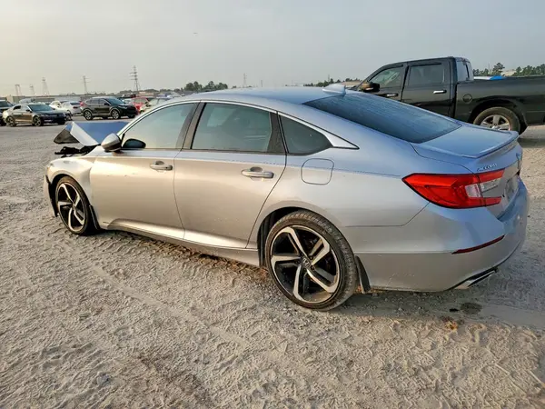 1HGCV1F31JA192225 2018 HONDA ACCORD - Image 2