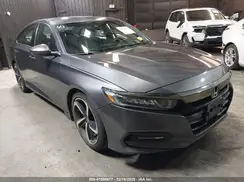 1HGCV1F31JA196887 2018 HONDA ACCORD