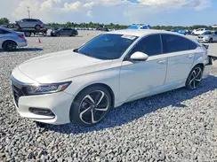 1HGCV1F31JA197411 2018 HONDA ACCORD