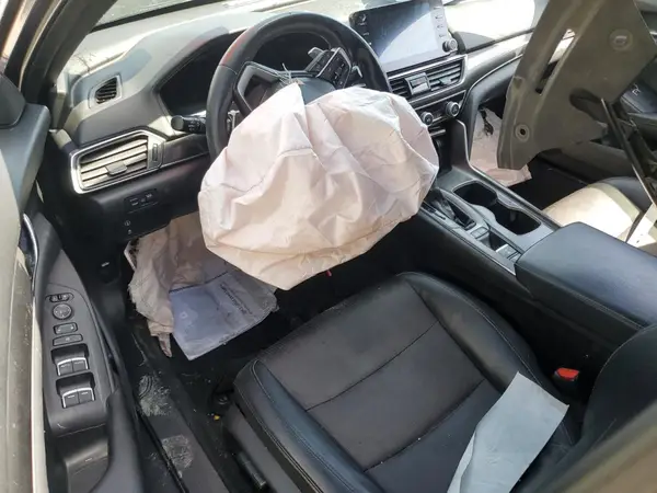 1HGCV1F31JA197585 2018 HONDA ACCORD - Image 8