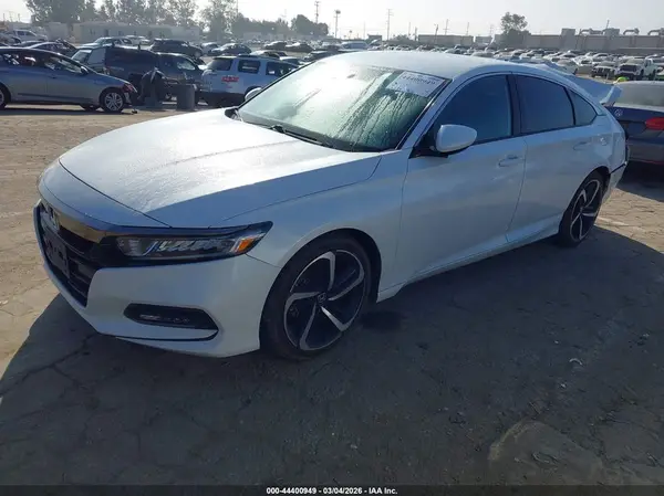 1HGCV1F31JA198493 2018 HONDA ACCORD - Image 2