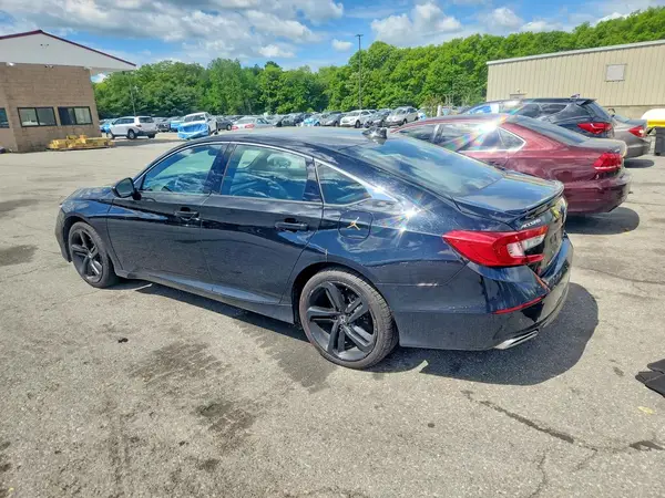 1HGCV1F31JA198770 2018 HONDA ACCORD - Image 2