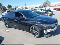 1HGCV1F31JA204048 2018 HONDA ACCORD