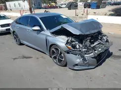 1HGCV1F31JA211906 2018 HONDA ACCORD