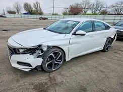 1HGCV1F31JA217401 2018 HONDA ACCORD