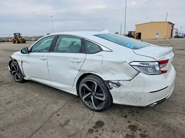 1HGCV1F31JA217401 2018 HONDA ACCORD - Image 2