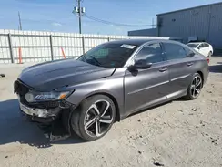 1HGCV1F31JA219231 2018 HONDA ACCORD