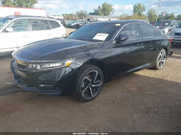 1HGCV1F31JA222873 2018 HONDA ACCORD - Image 2