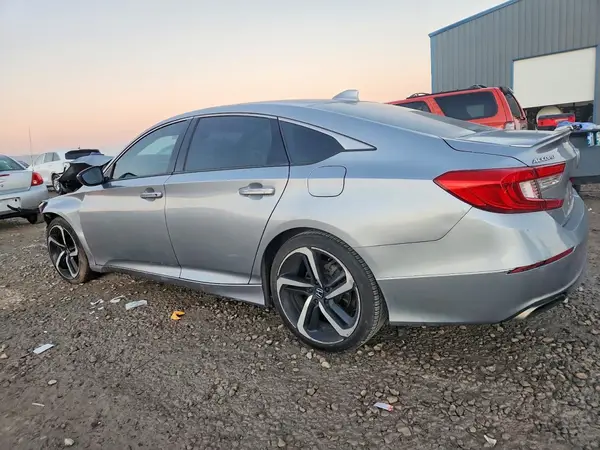 1HGCV1F31JA223764 2018 HONDA ACCORD - Image 2
