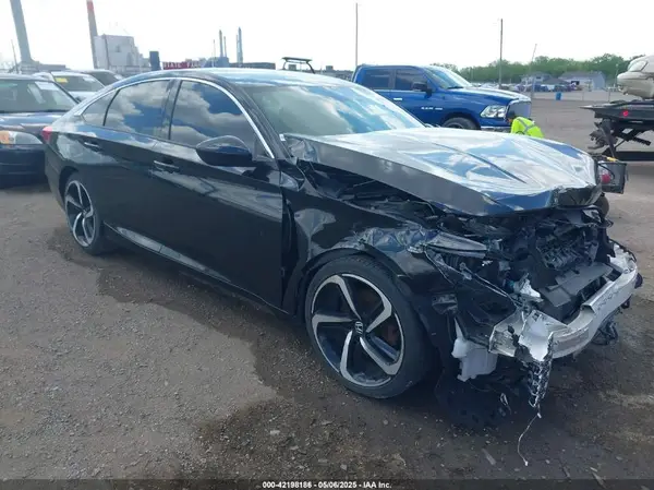1HGCV1F31JA225708 2018 HONDA ACCORD - Image 1