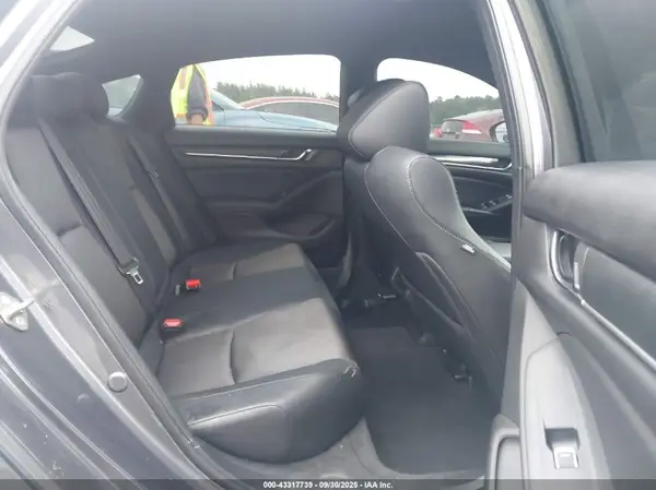 1HGCV1F31JA228379 2018 HONDA ACCORD - Image 8