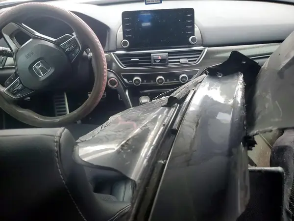 1HGCV1F31JA228883 2018 HONDA ACCORD - Image 8