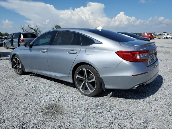 1HGCV1F31JA237115 2018 HONDA ACCORD - Image 2